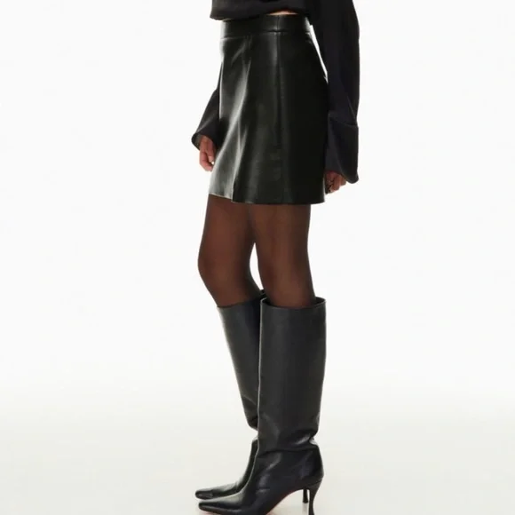 Wilfred Black Mini Skirt - Picture 2 of 3